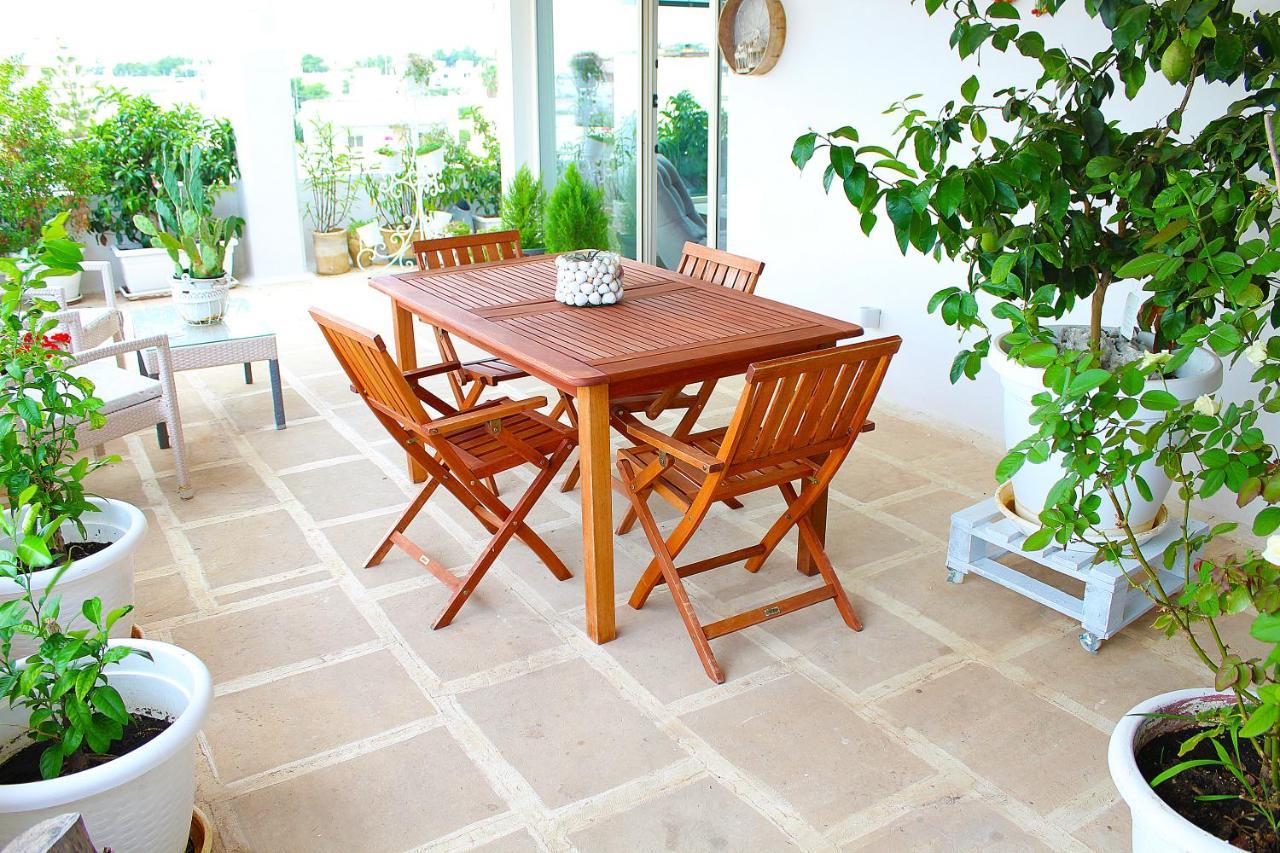 White Holiday home Casarano